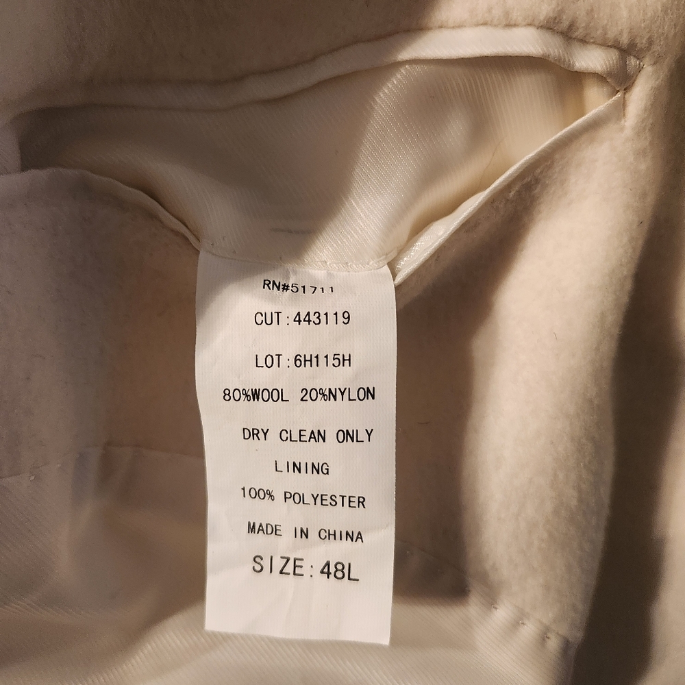 Men's Cream Dress Coat - Picture 4 of 6